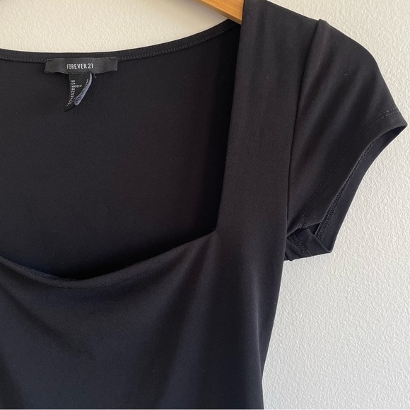 Forever 21 Women's Square Neck Top Black Size Small - Picture 3 of 8